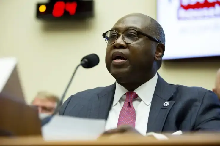 “窒息点行动2.0”终结,银行松绑对加密市场意味着什么? image 3