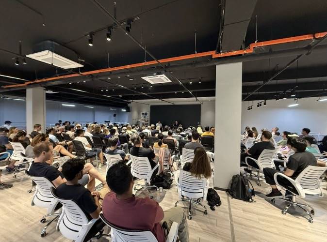 Vitalik 与 Balaji 的十大预测:加密、AI 与未来秩序 image 4