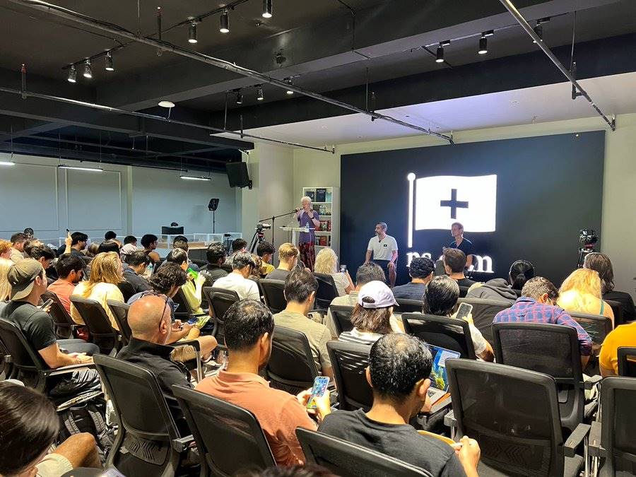 Vitalik 与 Balaji 的十大预测:加密、AI 与未来秩序 image 0