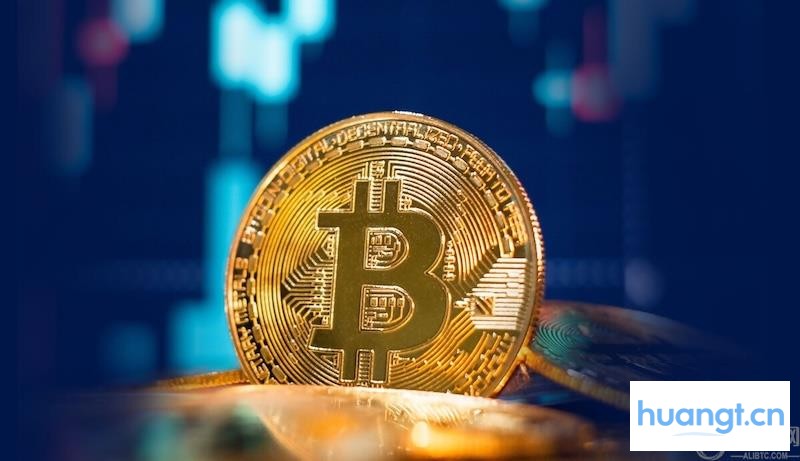 比特币站稳11.1万,MYX暴涨260%领跑,WLD跟涨57%,FORM跌破历史低点